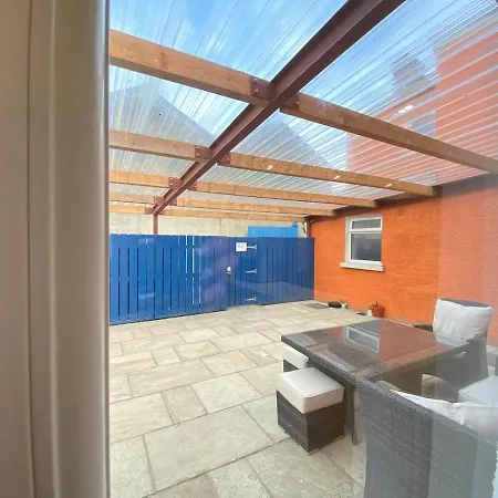 Lara'S Lodge Appartement